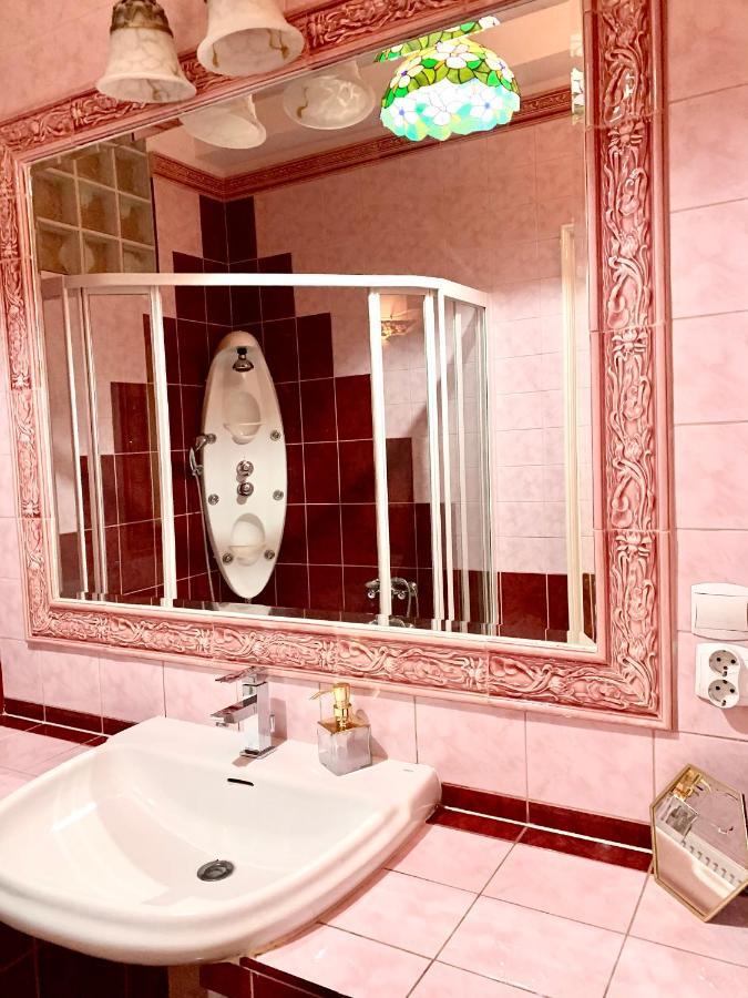 Basilica Rose Apartment Budapest Bagian luar foto